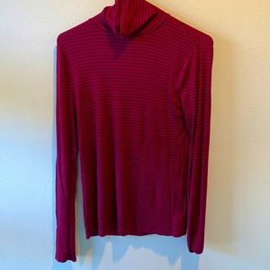Gap Medium, super cozy modal/spandex blend turtleneck